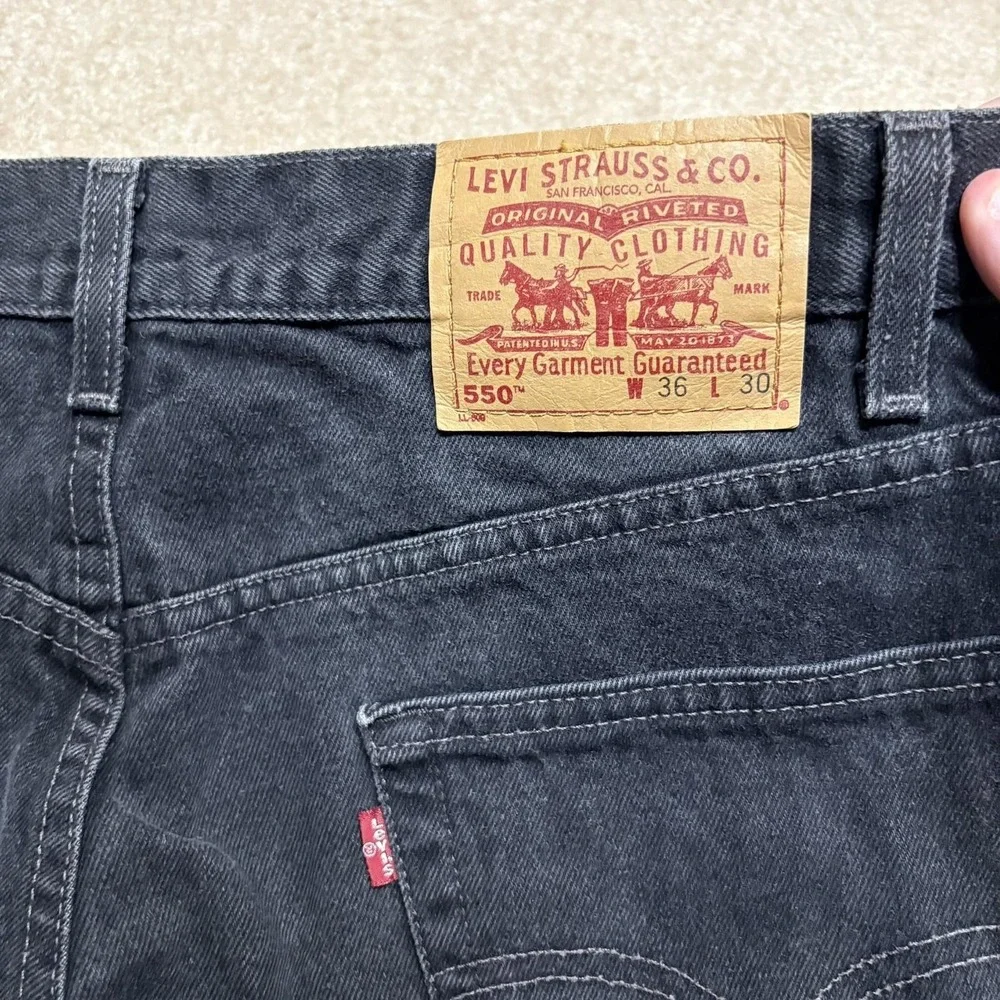 Vtg 90s Levis 550 Jeans Mens 34x30 Black Relaxed Fit Tapered Leg Denim Pants